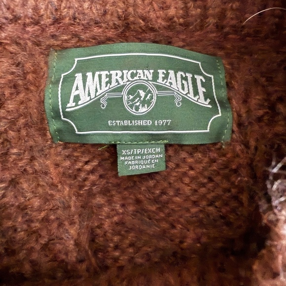 Vintage-Style American Eagle Cable Knit Sweater – Size S - Picture 4 of 4
